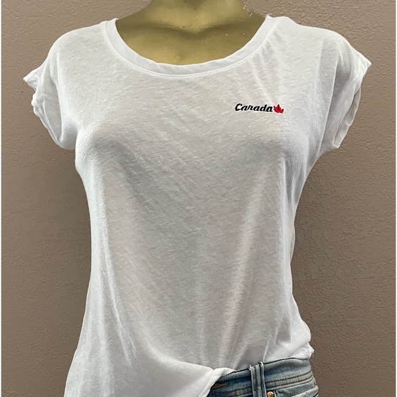 BLUENOTES Embroidered CANADA Tee Shirt Size Small - Picture 6 of 12